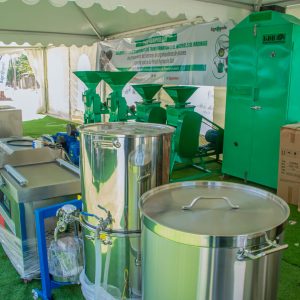 Cérémonie de lancement de la remise d’équipements de transformation et de matériels de jardinage aux groupements de femmes et aux organisations de jeunes de la Casamance.